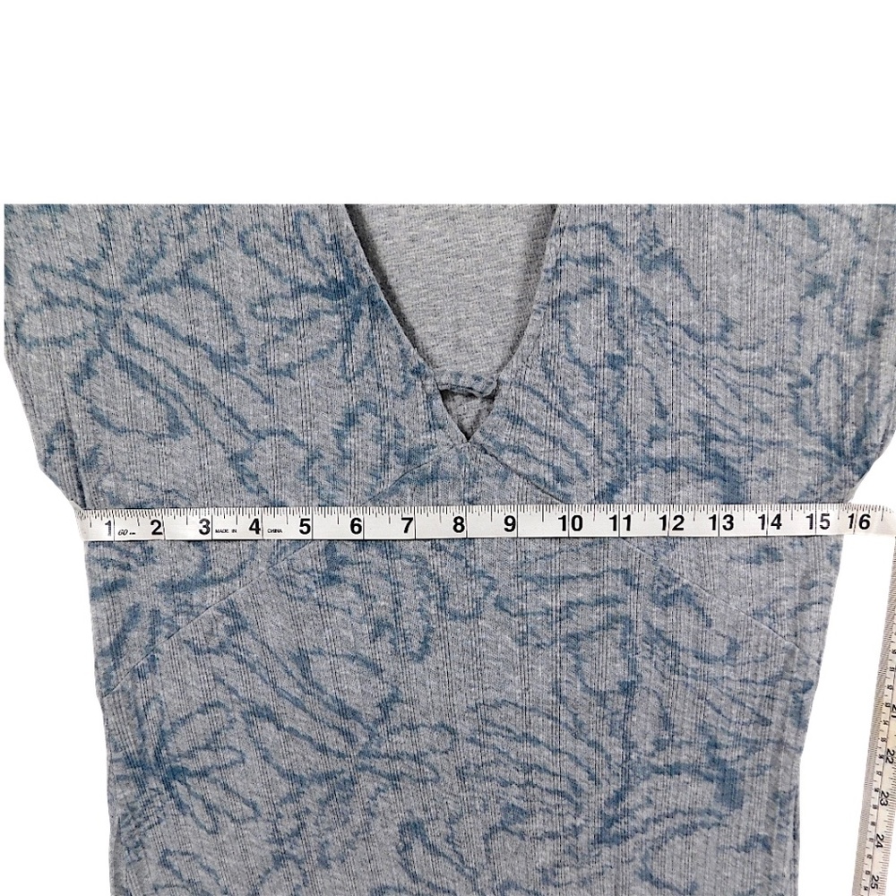 Skin Lounge Dress Blue Floral Pattern Size 2 Made in Peru - Picture 4 of 10